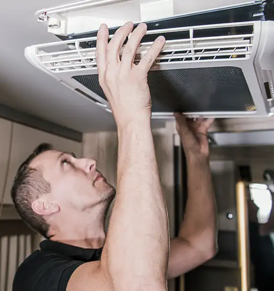  Professional Licensed And Insured Cleaners in West Melbourne, FL